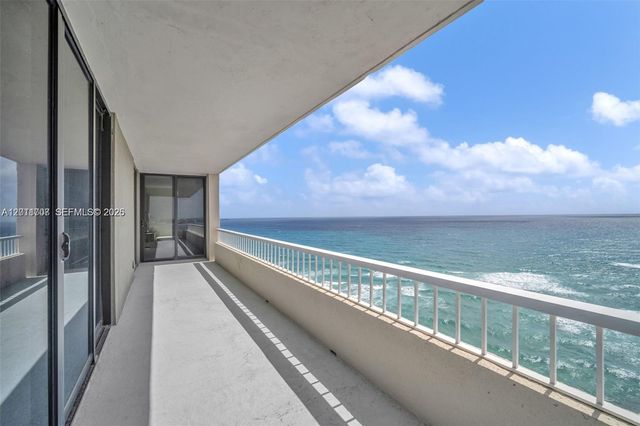 5510 N Ocean Drive 19B, Singer Island, FL 33404