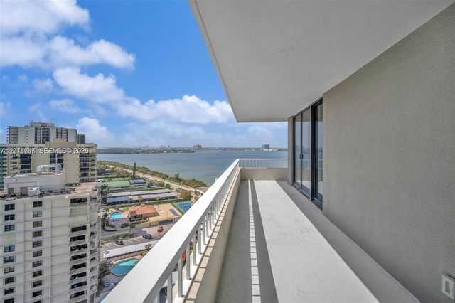5510 N Ocean Drive 19B, Singer Island, FL 33404