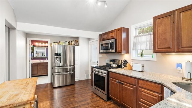 21 Darton Street, Coventry, RI 02816