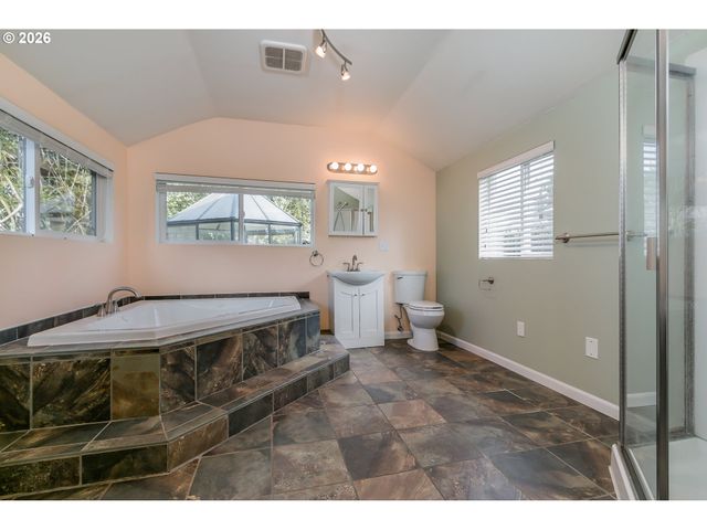 715 ELLSWORTH St, Eugene, OR 97402