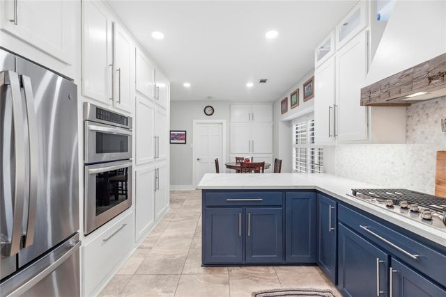 7806 Spruce Cove Drive, Houston, TX 77095