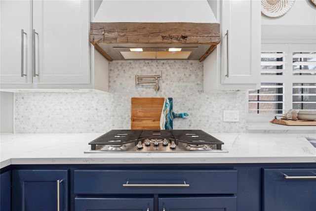 7806 Spruce Cove Drive, Houston, TX 77095
