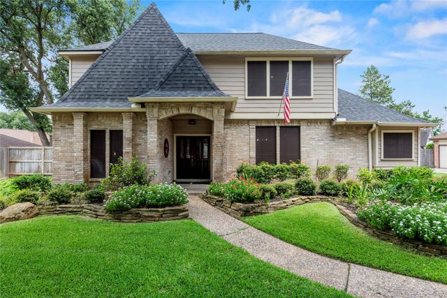 7806 Spruce Cove Drive, Houston, TX 77095