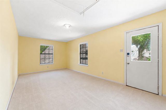 7806 Spruce Cove Drive, Houston, TX 77095