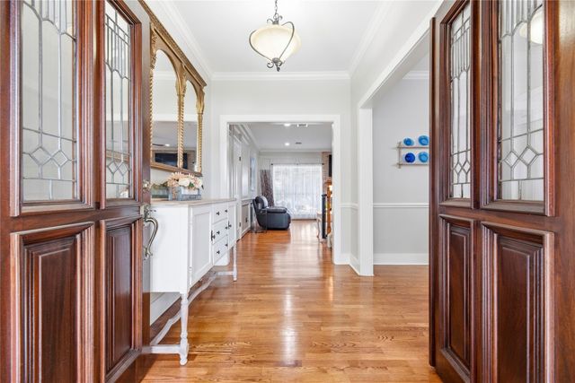 7806 Spruce Cove Drive, Houston, TX 77095