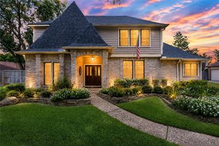 7806 Spruce Cove Drive, Houston, TX 77095