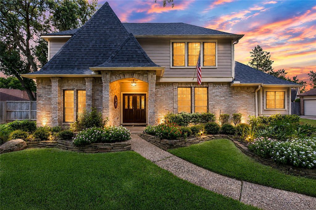 7806 Spruce Cove Drive, Houston, TX 77095