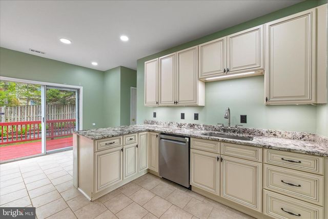 1805 DISNEY ESTATES CIR, Severn, MD 21144