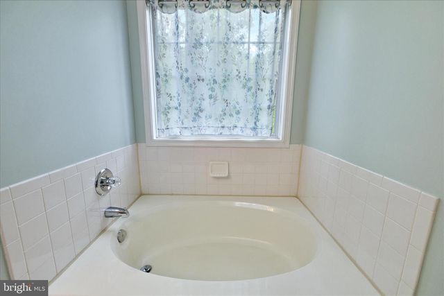 1805 DISNEY ESTATES CIR, Severn, MD 21144