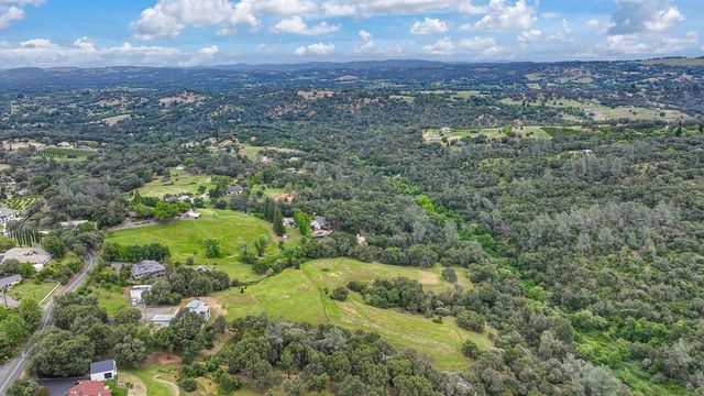 7357 Ridge Rd, Newcastle, CA 95658