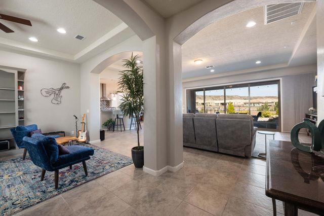 2235 Cebolla Creek Way NW, Albuquerque, NM 87120