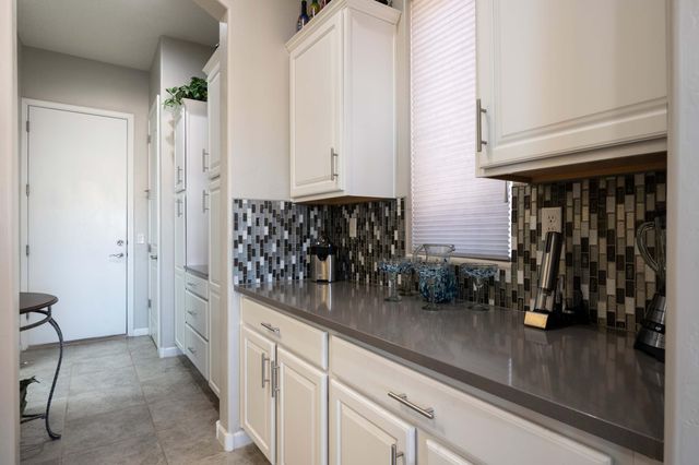 2235 Cebolla Creek Way NW, Albuquerque, NM 87120