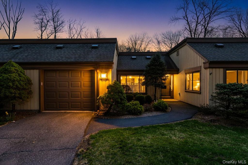 272 Heritage Hills C, Somers, NY 10589