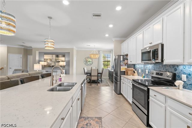 11884 Arboretum Run DR 201, Fort Myers, FL 33913