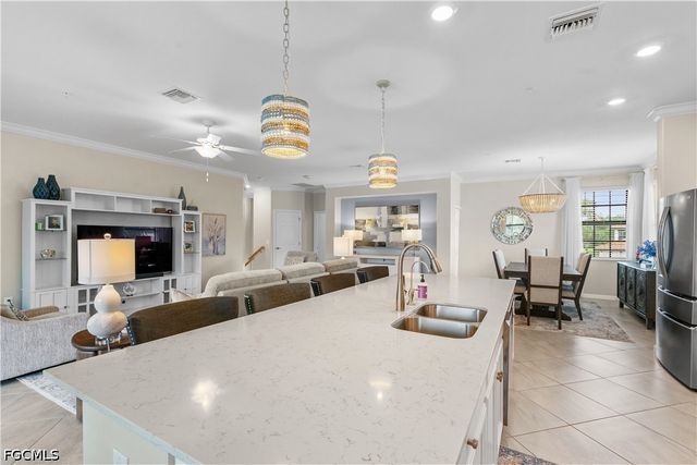 11884 Arboretum Run DR 201, Fort Myers, FL 33913