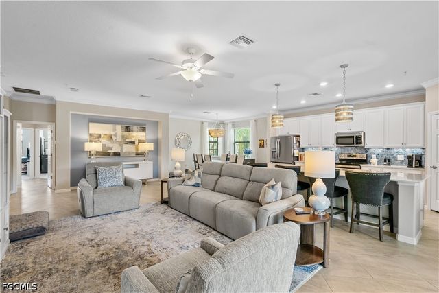 11884 Arboretum Run DR 201, Fort Myers, FL 33913