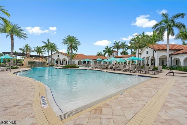 11884 Arboretum Run DR 201, Fort Myers, FL 33913