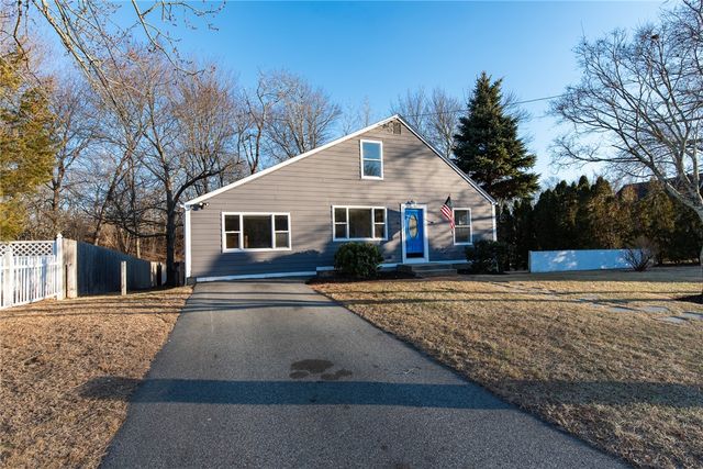 46 Hornbeam Drive, Cranston, RI 02921
