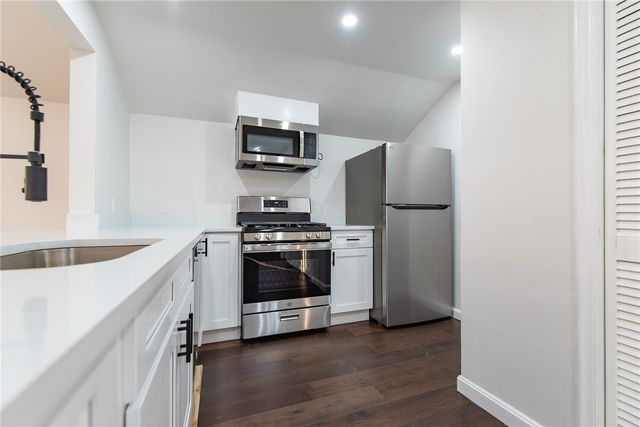 46 Hornbeam Drive, Cranston, RI 02921
