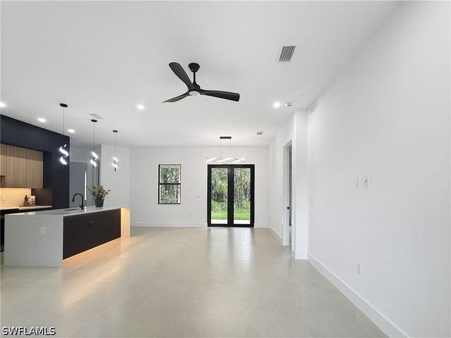 4687 14th AVE SE, Naples, FL 34117