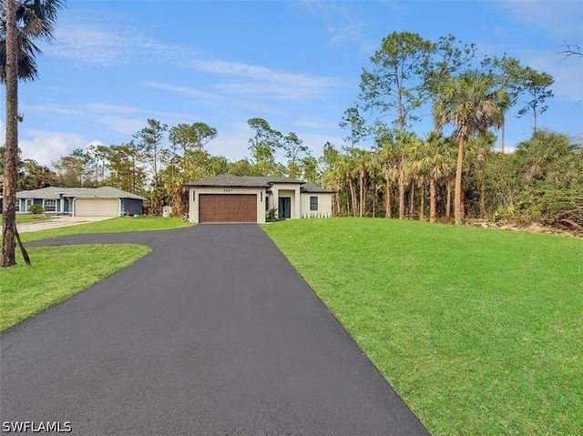 4687 14th AVE SE, Naples, FL 34117