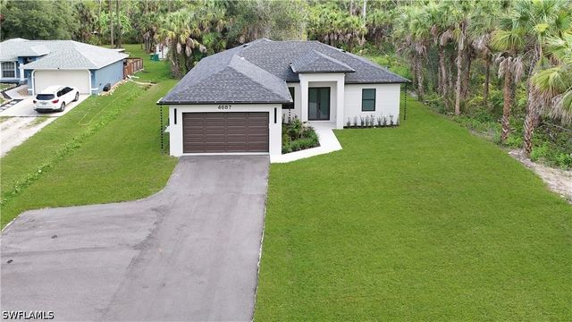 4687 14th AVE SE, Naples, FL 34117