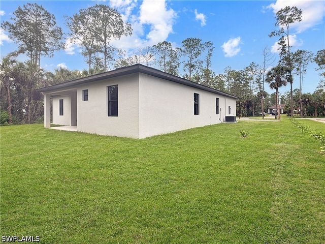 4687 14th AVE SE, Naples, FL 34117