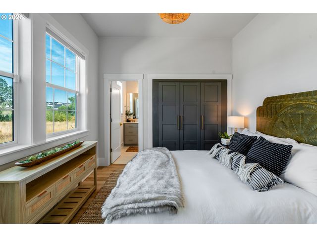 13602 Sw 165TH Ave, Tigard, OR 97223