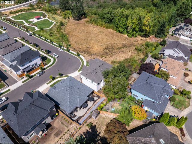 13602 Sw 165TH Ave, Tigard, OR 97223
