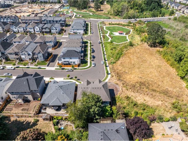 13602 Sw 165TH Ave, Tigard, OR 97223