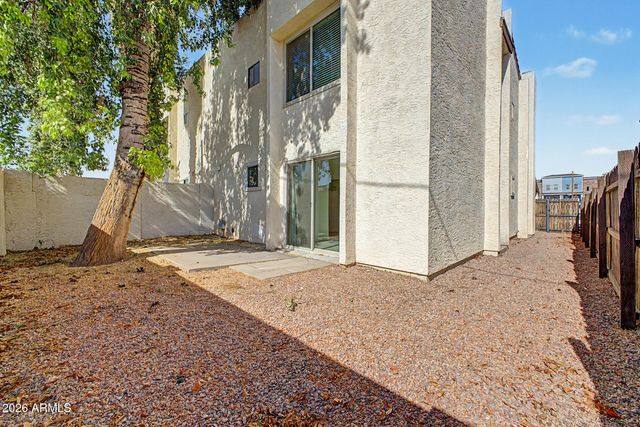 3422 N 12TH Place, Phoenix, AZ 85014