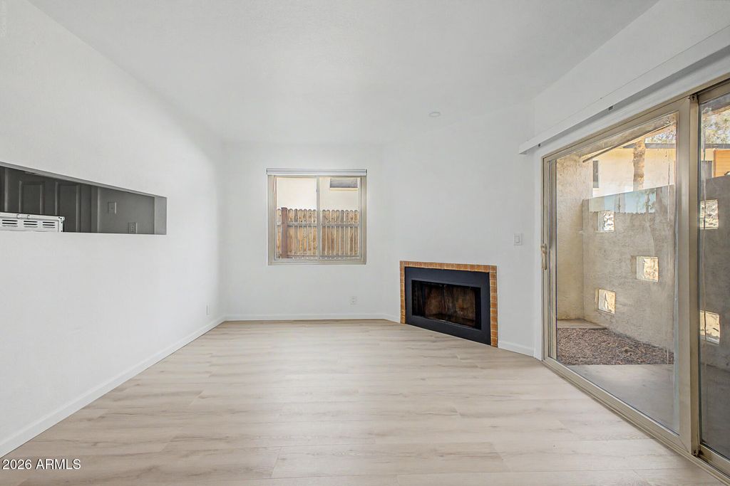 3422 N 12TH Place, Phoenix, AZ 85014 — photo 5
