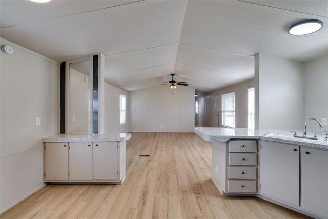 1040 County Street 2977, Blanchard, OK 73010