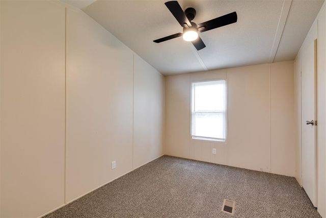 1040 County Street 2977, Blanchard, OK 73010
