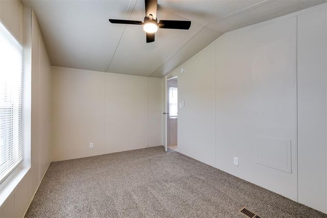 1040 County Street 2977, Blanchard, OK 73010