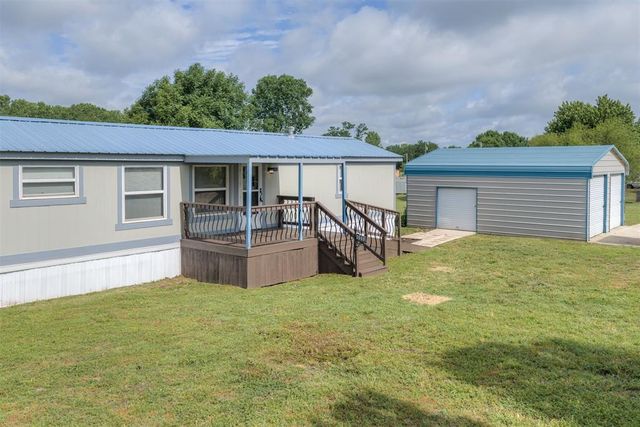 1040 County Street 2977, Blanchard, OK 73010