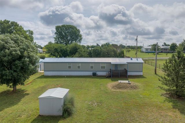 1040 County Street 2977, Blanchard, OK 73010