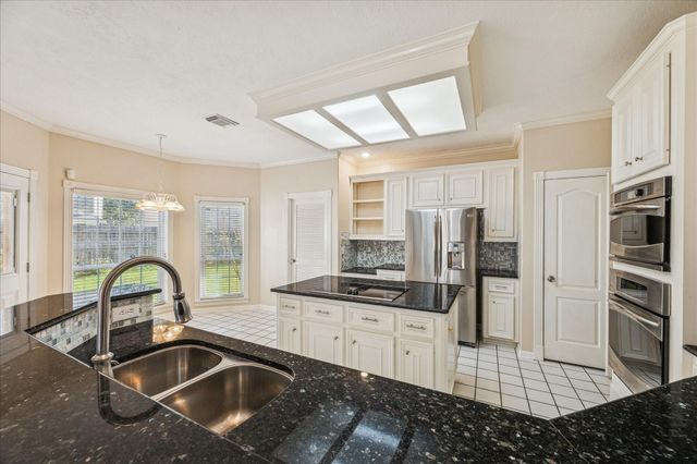 6511 Saint Jude Drive, Pasadena, TX 77505