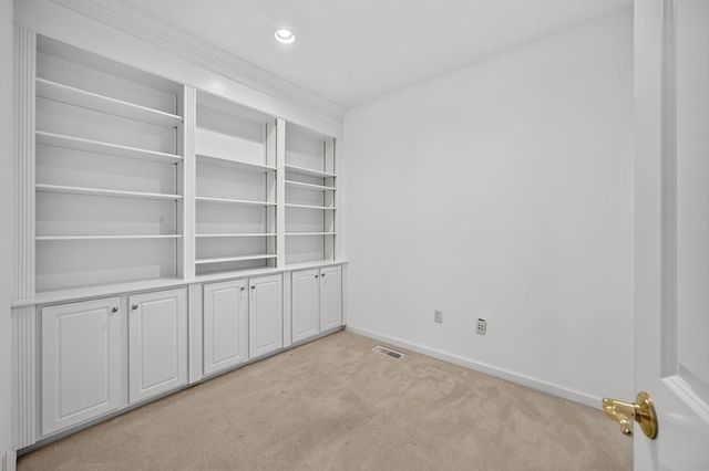 5 Highbank Trail, Plymouth, MA 02360