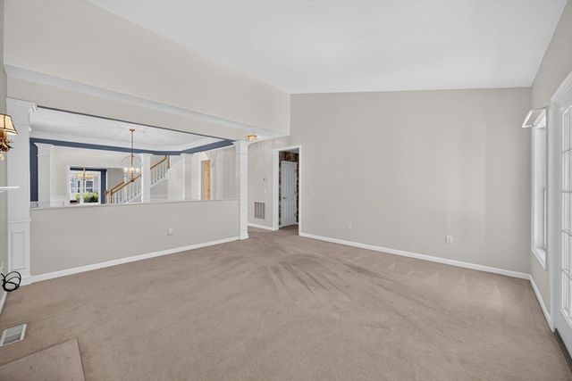 5 Highbank Trail, Plymouth, MA 02360