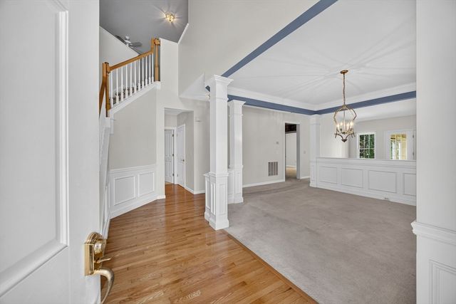 5 Highbank Trail, Plymouth, MA 02360