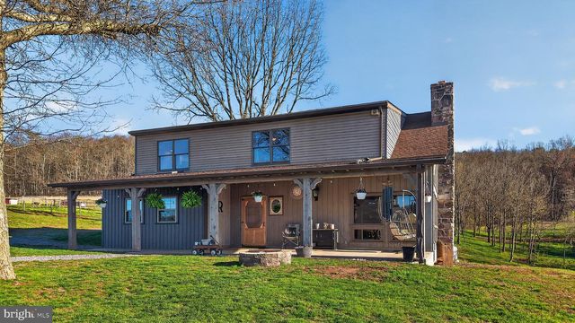337 SWAMP RD, Halifax, PA 17032