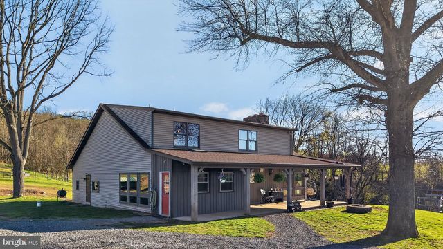 337 SWAMP RD, Halifax, PA 17032