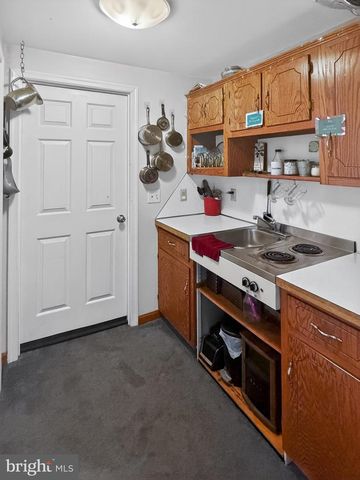 337 SWAMP RD, Halifax, PA 17032