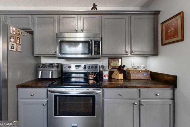 16 Wesley Mill Drive, Adairsville, GA 30103