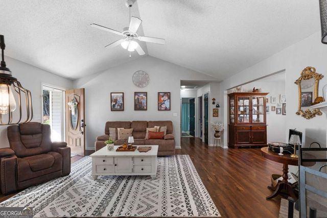 16 Wesley Mill Drive, Adairsville, GA 30103