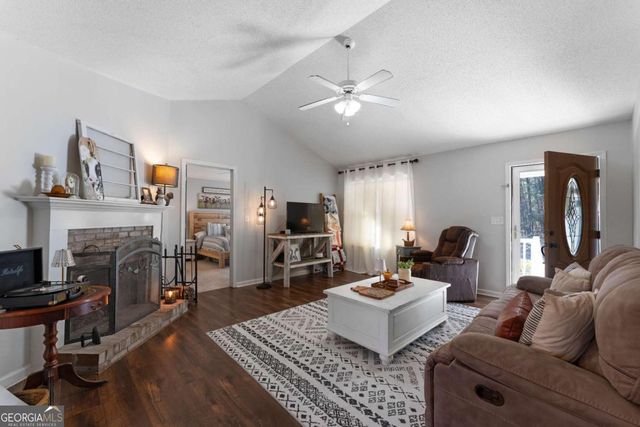 16 Wesley Mill Drive, Adairsville, GA 30103