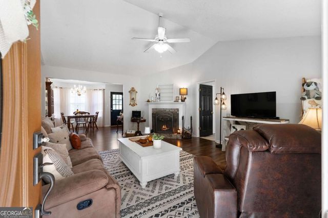 16 Wesley Mill Drive, Adairsville, GA 30103