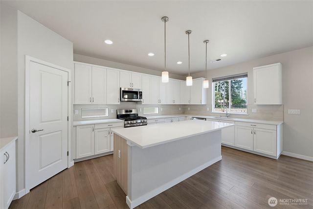 17318 21st Avenue E, Spanaway, WA 98387