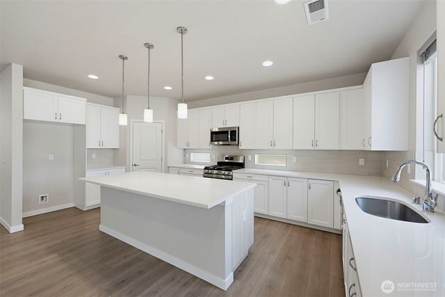 17318 21st Avenue E, Spanaway, WA 98387
